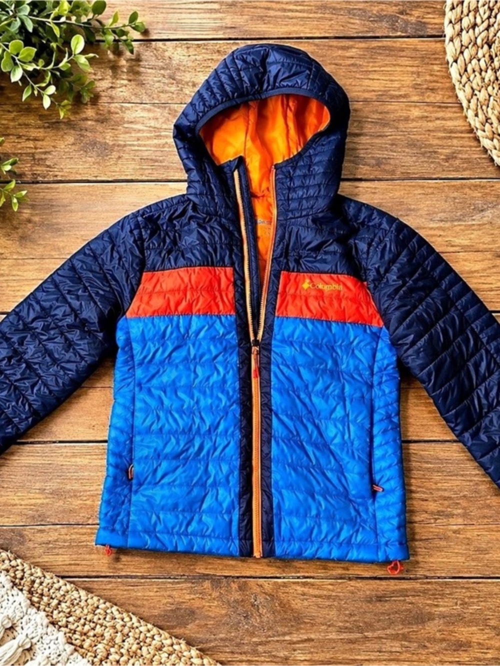 Cotopaxi Capa Insulated Hooded Jacket - Women's Size Small (Very Gently Used)